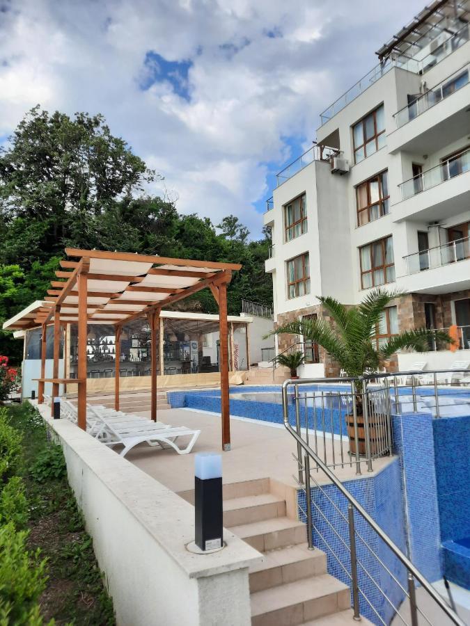Byala Vista Cliff Apartments מראה חיצוני תמונה