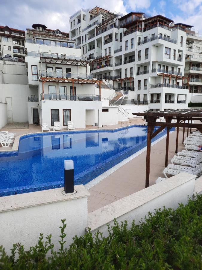 Byala Vista Cliff Apartments מראה חיצוני תמונה