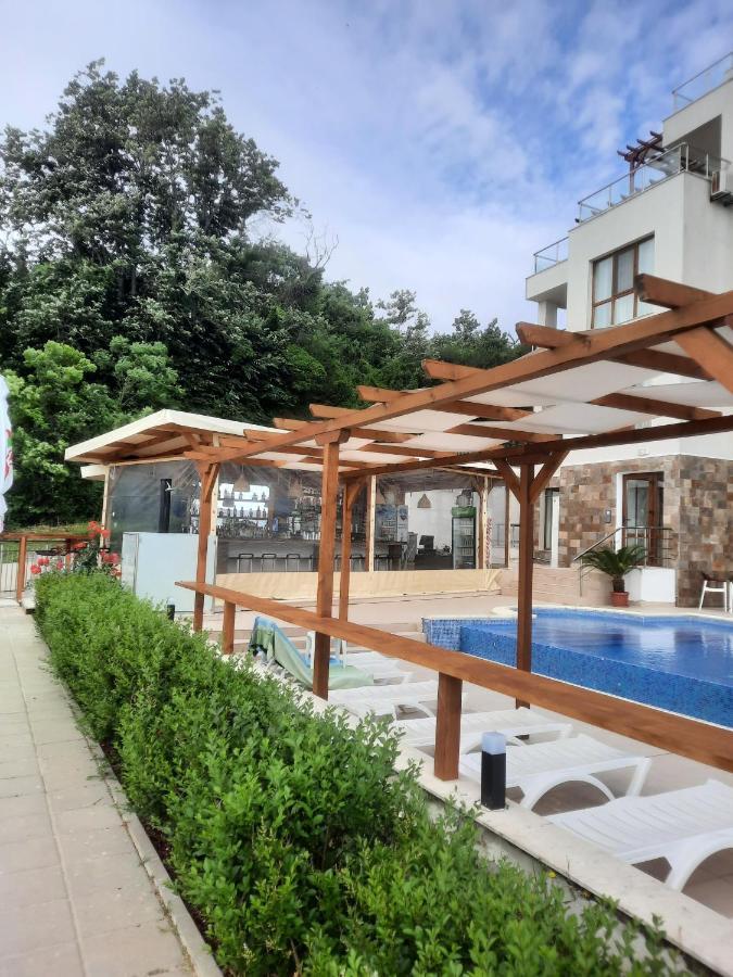 Byala Vista Cliff Apartments מראה חיצוני תמונה