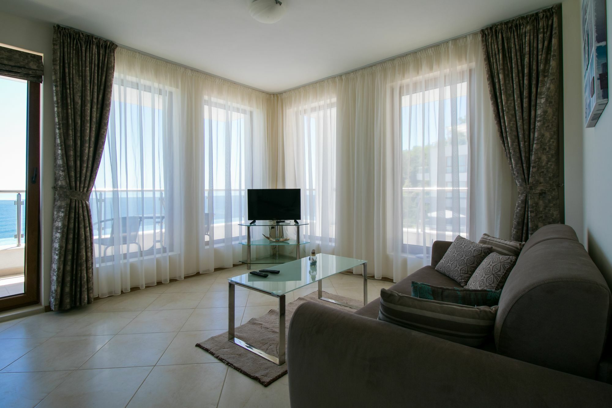 Byala Vista Cliff Apartments מראה חיצוני תמונה